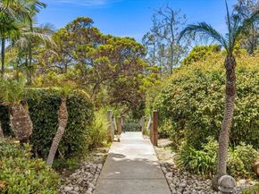 6340 Caminito Del Pastel, San Diego CA 92111