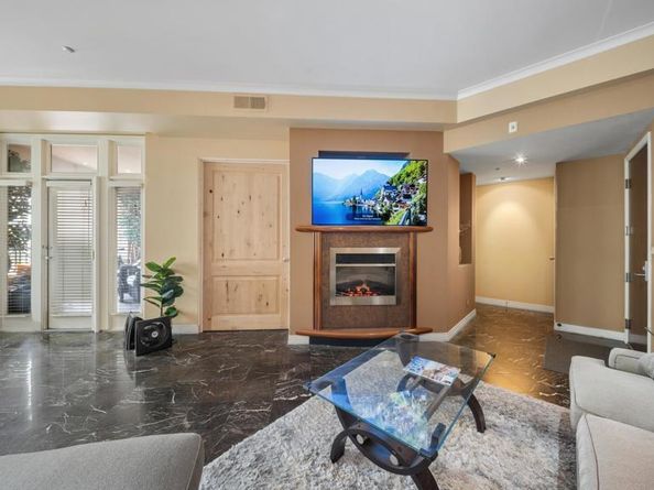 655 india St 319, San Diego CA 92101