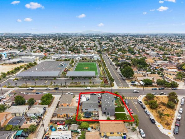 1138 42 S 35th St, San Diego CA 92113