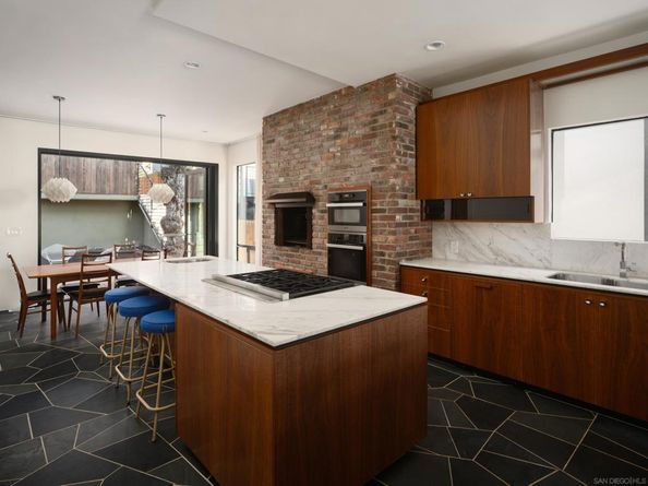 2916 Chicago Street, San Diego CA 92117