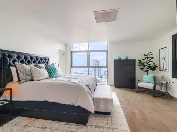 645 Front St 2201, San Diego CA 92101