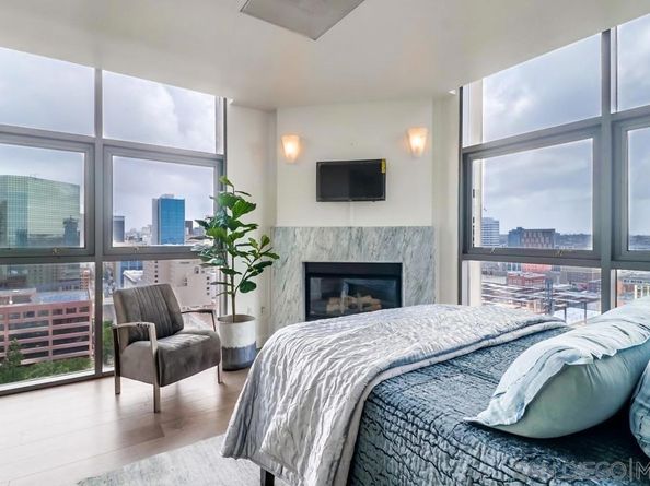 645 Front St 2201, San Diego CA 92101