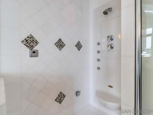 645 Front St 2201, San Diego CA 92101