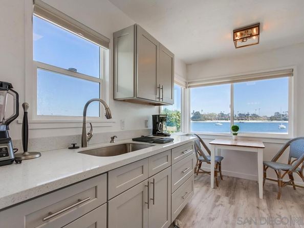 3286 88 Bayside Walk, San Diego CA 92109