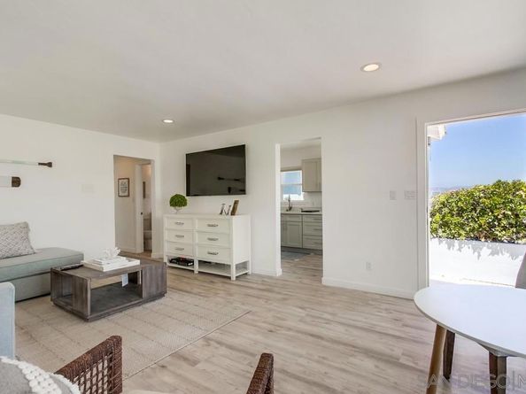 3286 88 Bayside Walk, San Diego CA 92109