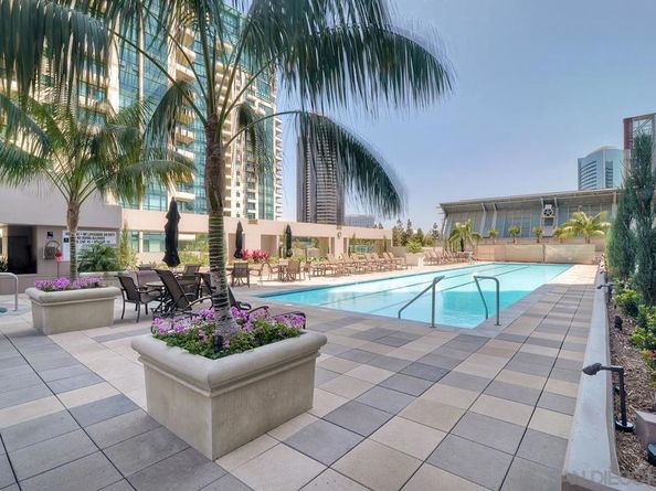 550 Front St 2702, San Diego CA 92101