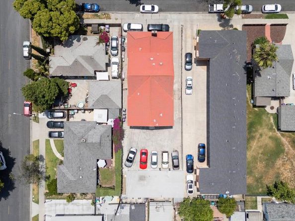 489 E 55th St E, Long Beach CA 90805