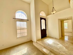 1326 Caminito Arriata, La Jolla CA 92037