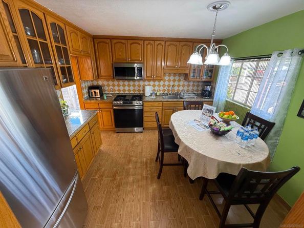 3430 Monroe Ave, San Diego CA 92116