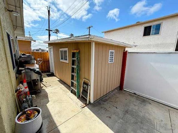 3430 Monroe Ave, San Diego CA 92116