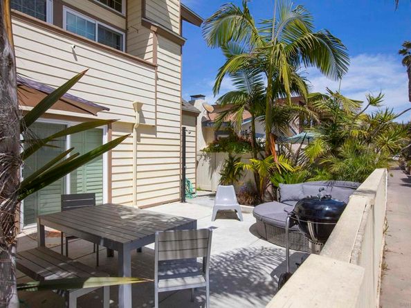 728 Jamaica Ct, San Diego CA 92109