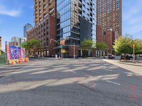 389 Washington St 7F, Jersey City NJ 07302