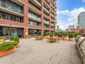 389 Washington St 7F, Jersey City NJ 07302