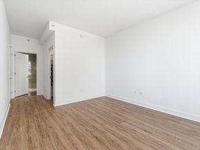 389 Washington St 7F, Jersey City NJ 07302