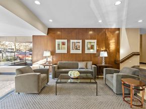 3 Horizon Rd G11, Fort Lee NJ 07024