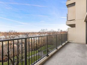 3 Horizon Rd G11, Fort Lee NJ 07024