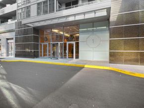 1 Shore Lane 911, Jersey City NJ 07310