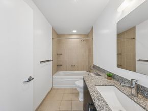 1 Shore Lane 911, Jersey City NJ 07310