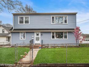 6 Mutillod Lane, Secaucus NJ 07094