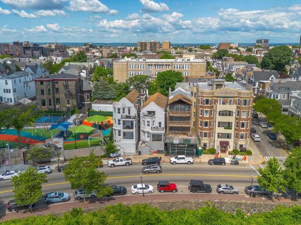 937 Blvd East 1, Weehawken NJ 07086