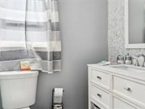 2212 Grand Ave, North Bergen NJ 07047