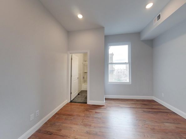 130 45th St 4, Union City NJ 07087