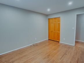1138 Farm Rd D, Secaucus NJ 07094