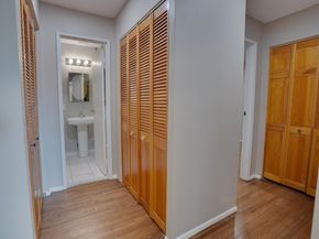 1138 Farm Rd D, Secaucus NJ 07094
