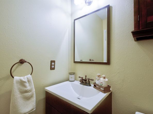 12306 Millvan Drive, Houston TX 77070