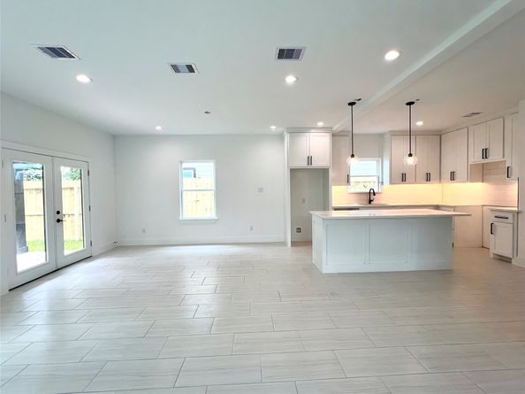 7107 Foster Street B, Houston TX 77021