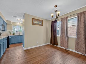 2719 Flintrock Circle, Houston TX 77067