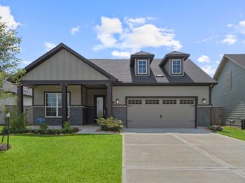 1214 Hidden Oaks Dr