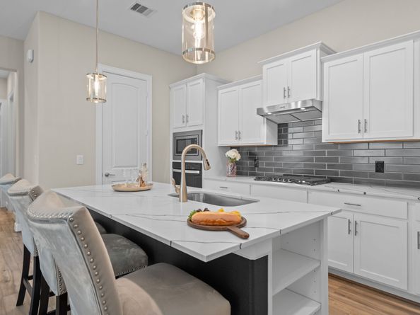 1214 Hidden Oaks Dr, Tomball TX 77375