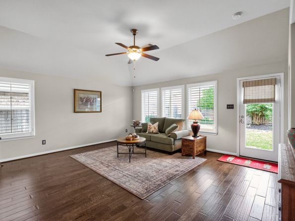 2606 Ivy Wood Lane, Conroe TX 77385