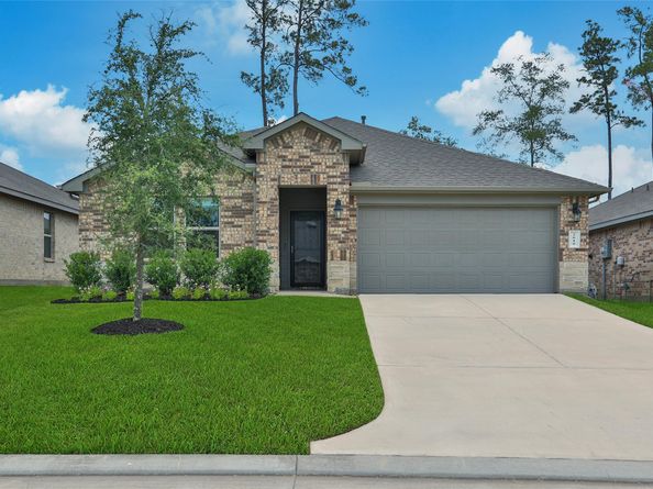 2619 Lost Holly Lane, Conroe TX 77301