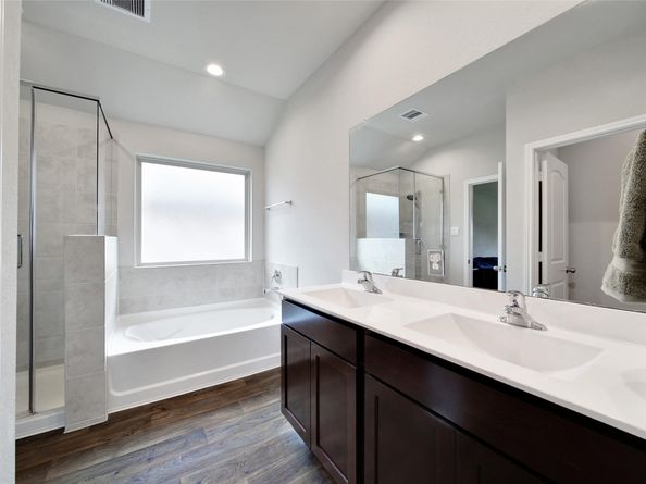 2619 Lost Holly Lane, Conroe TX 77301