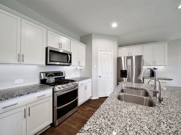 2619 Lost Holly Lane, Conroe TX 77301
