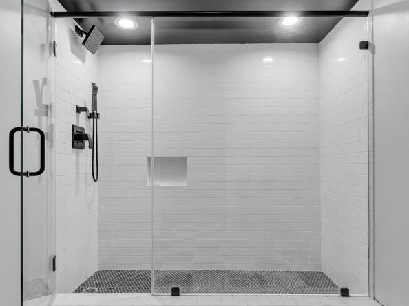 3102 Breezy Pines Court, Houston TX 77339