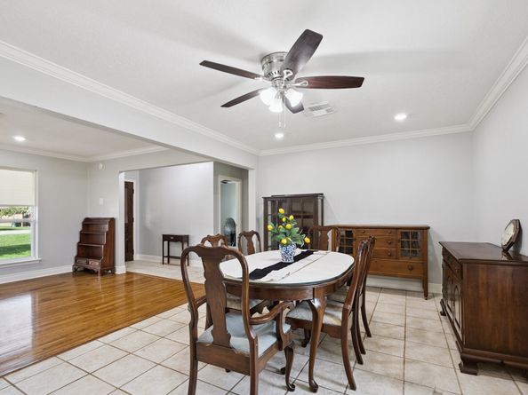 8911 Blankenship Drive, Houston TX 77080
