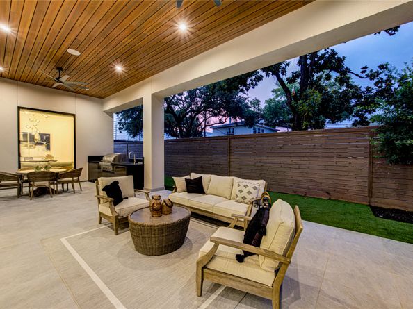 2006 Suffolk Drive, Houston TX 77027