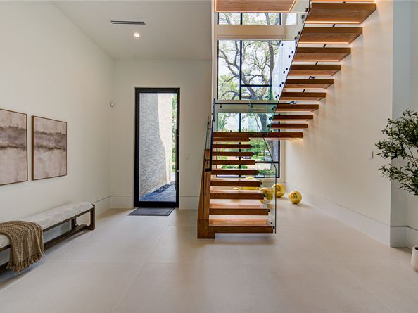2006 Suffolk Drive, Houston TX 77027