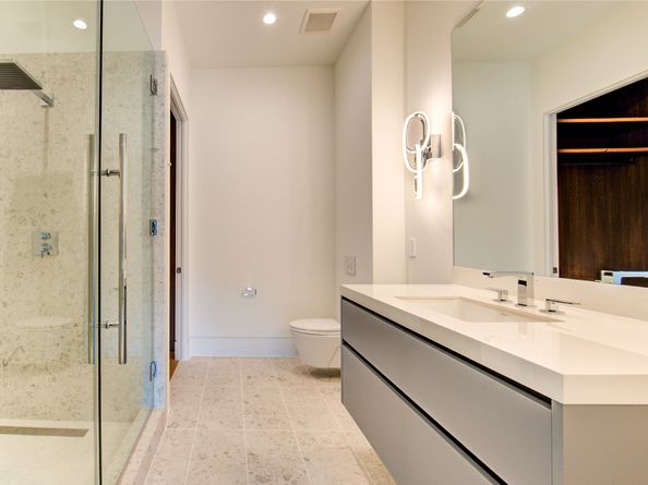 2006 Suffolk Drive, Houston TX 77027