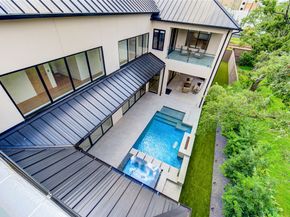 2006 Suffolk Drive, Houston TX 77027