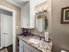 7252 Parker Road, Houston TX 77016