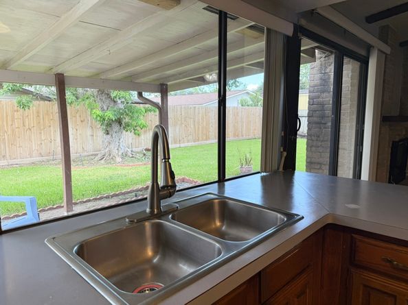 5510 Cairnleigh Drive, Houston TX 77084