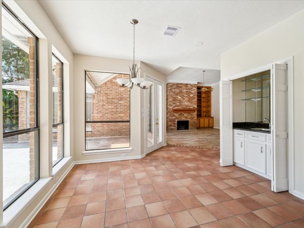 3206 Spring Manor Drive, Kingwood TX 77345