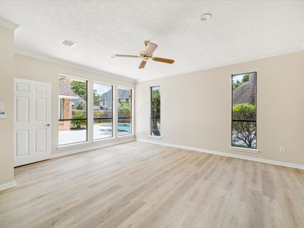 3206 Spring Manor Drive, Kingwood TX 77345