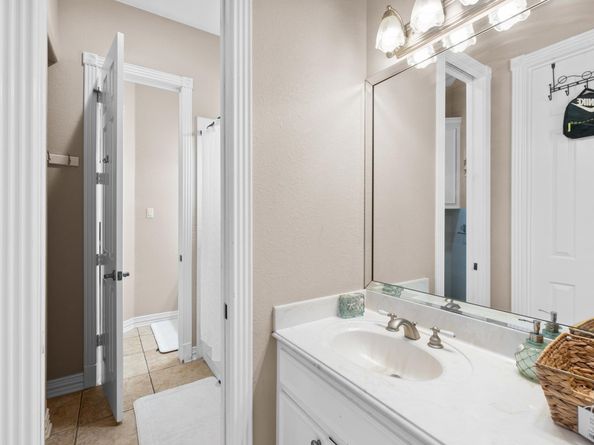 14534 Iron Horseshoe Lane, Houston TX 77044