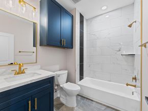1906 Dismuke Street B, Houston TX 77023
