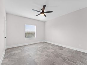 1906 Dismuke Street B, Houston TX 77023